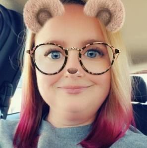 Meet your Posher, Holly